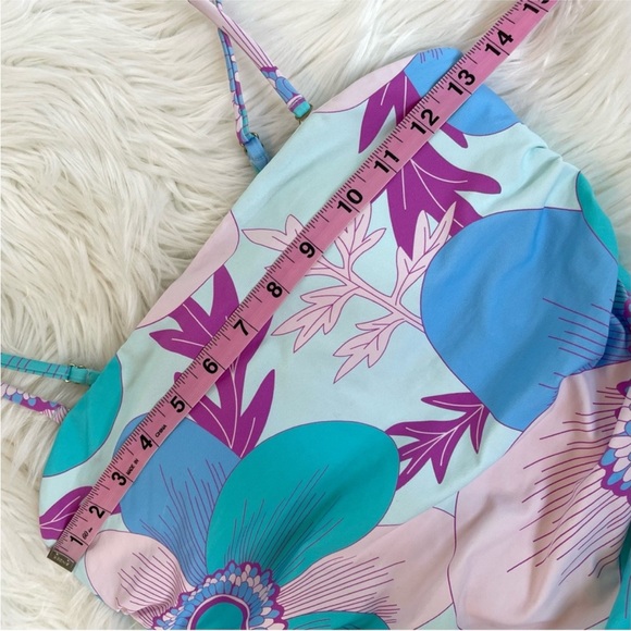 EUC J.Marie Size Medium Floral‎ Blue and White One Piece Swimsuit - Picture 13 of 13